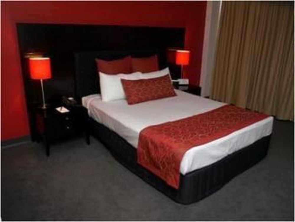 Leichhardt Hotel Rockhampton Bagian luar foto