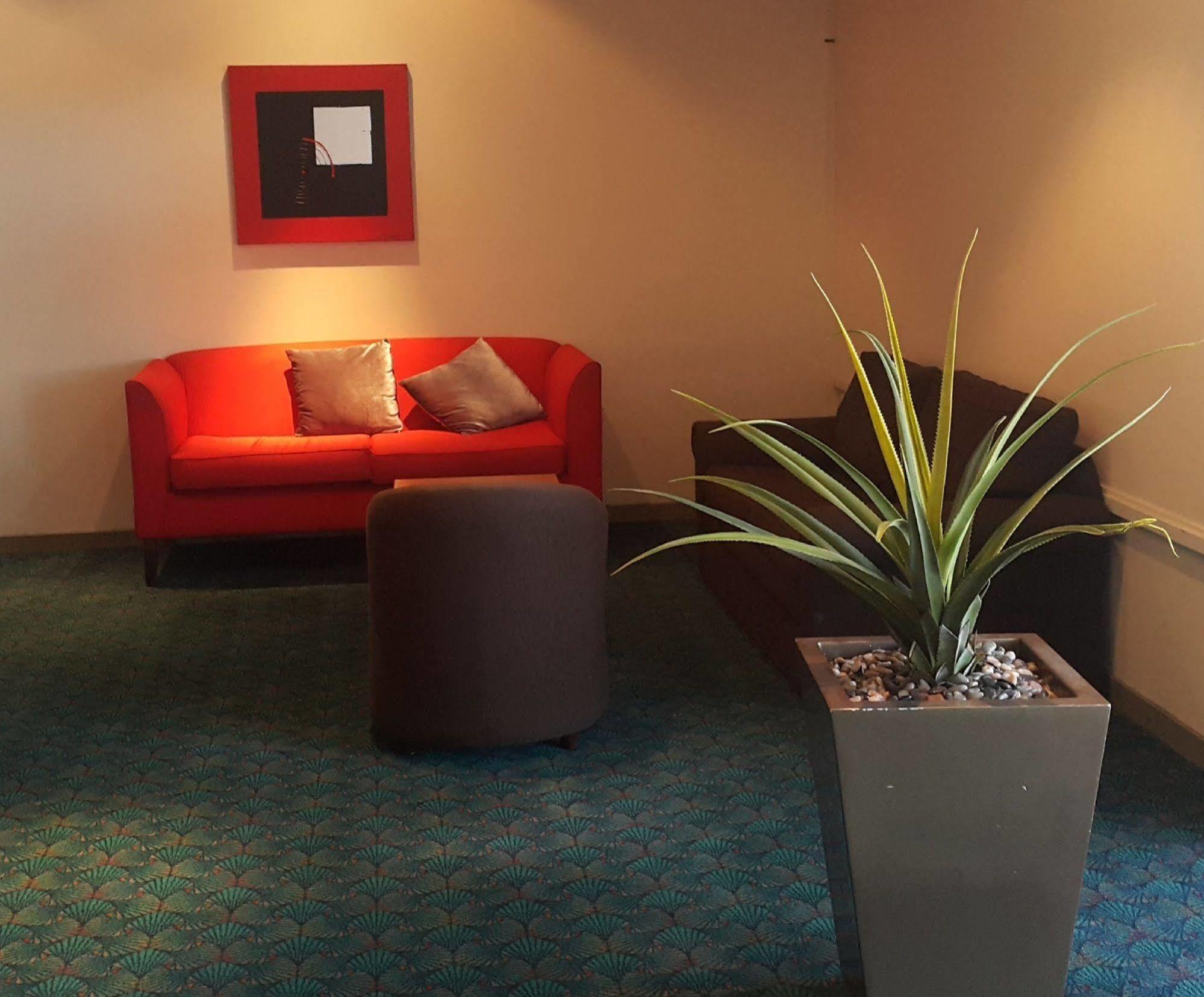 Leichhardt Hotel Rockhampton Bagian luar foto