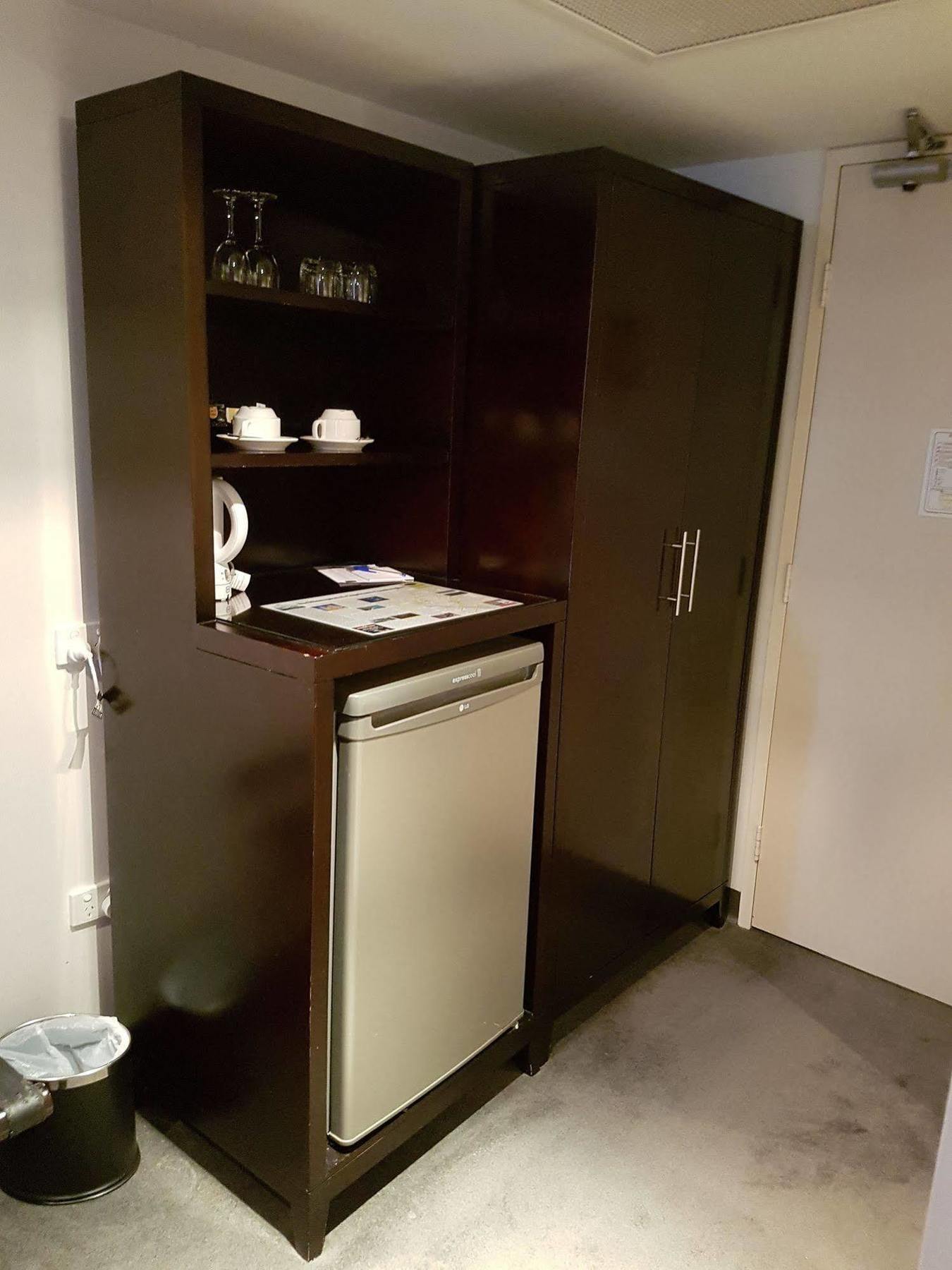 Leichhardt Hotel Rockhampton Bagian luar foto
