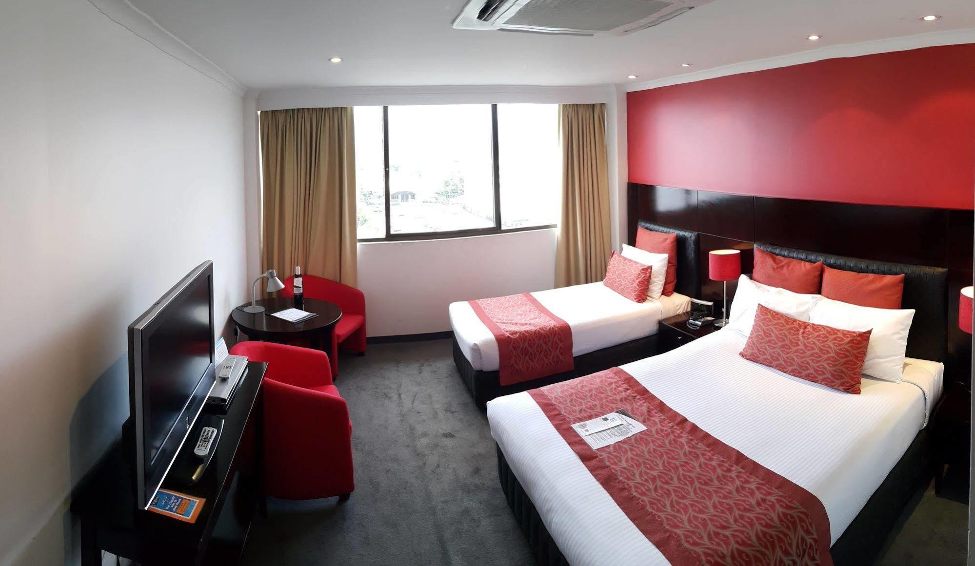 Leichhardt Hotel Rockhampton Bagian luar foto