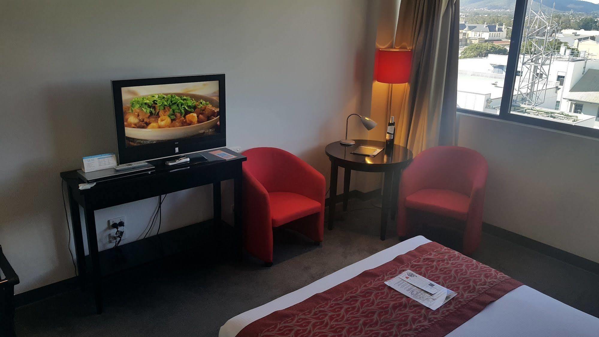 Leichhardt Hotel Rockhampton Bagian luar foto